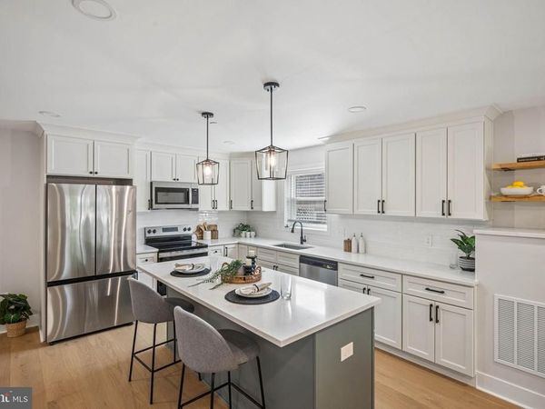 14 A DORSEY AVENUE, ANNAPOLIS, MD 21401