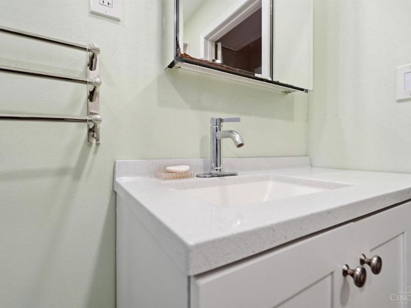 1415 West Avenue, Cincinnati, OH 45215 Photo 33