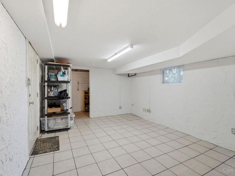 1415 West Avenue, Cincinnati, OH 45215 Photo 44