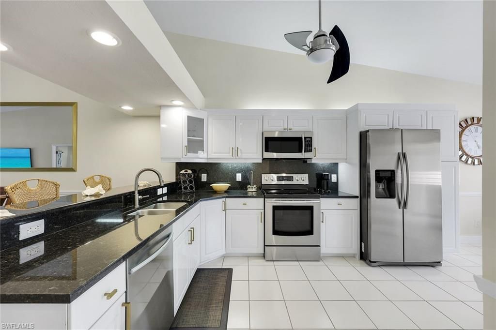 6720 Beach Resort Dr, Unit 10, Naples, FL 34114 Photo