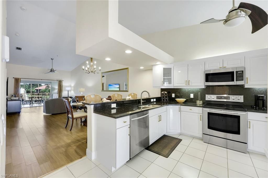 6720 Beach Resort Dr, Unit 10, Naples, FL 34114 Photo