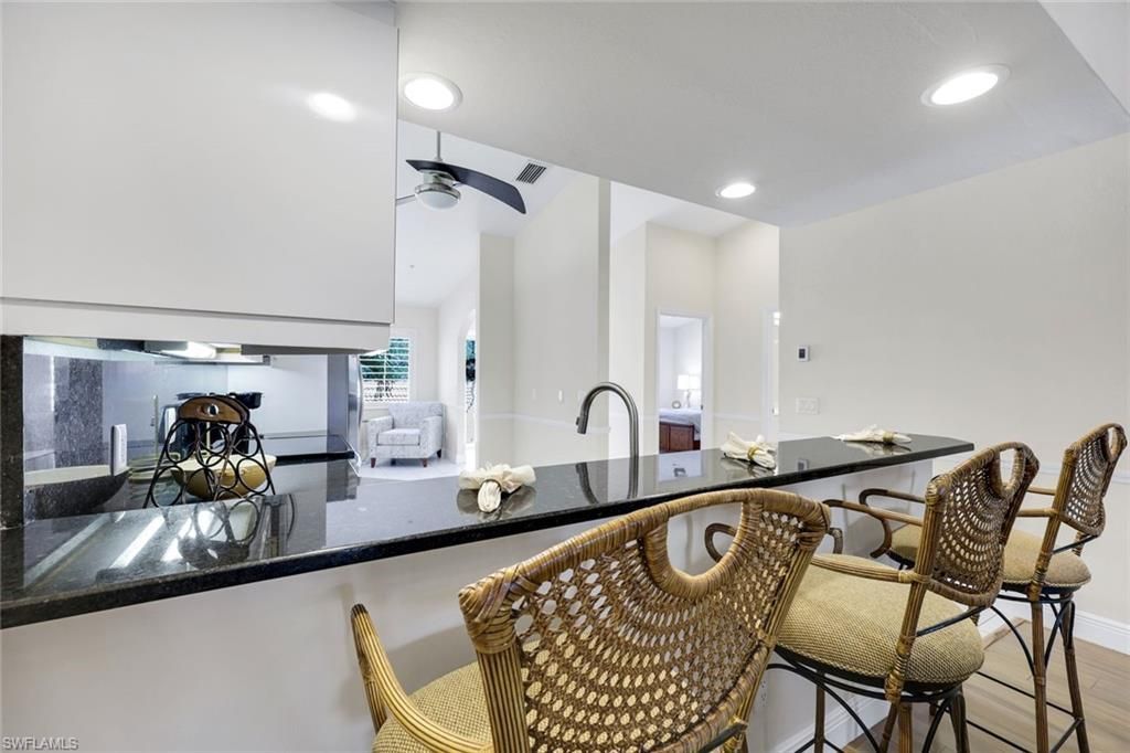 6720 Beach Resort Dr, Unit 10, Naples, FL 34114 Photo