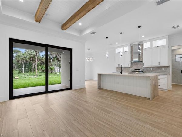 2354 4th AVE SE, NAPLES, FL 34117
