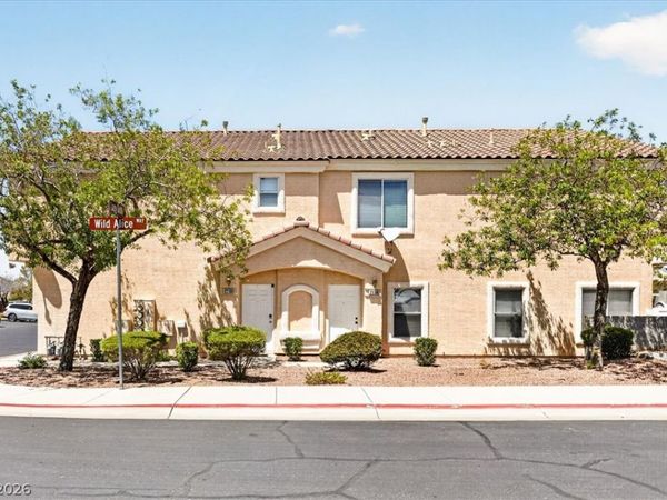 2594 Lazy Saddle Drive, Henderson, NV 89002