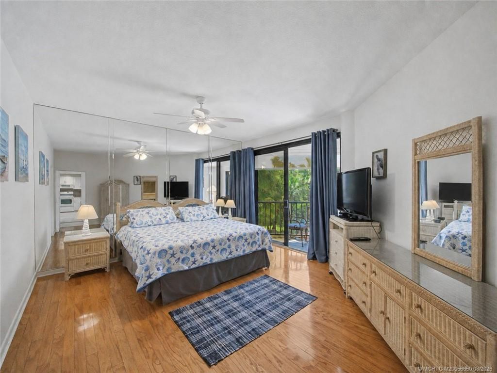 221 NE Plantation Road, Unit 211, Stuart, FL 34996 Photo