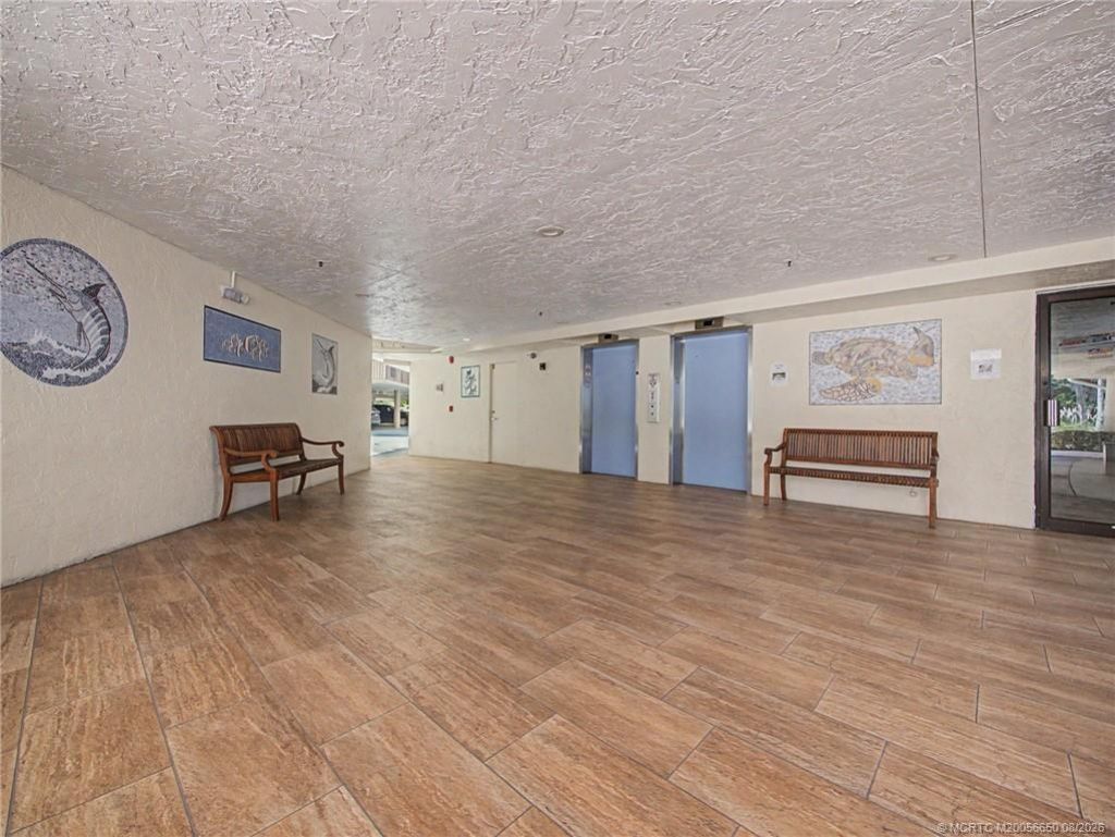 221 NE Plantation Road, Unit 211, Stuart, FL 34996 Photo