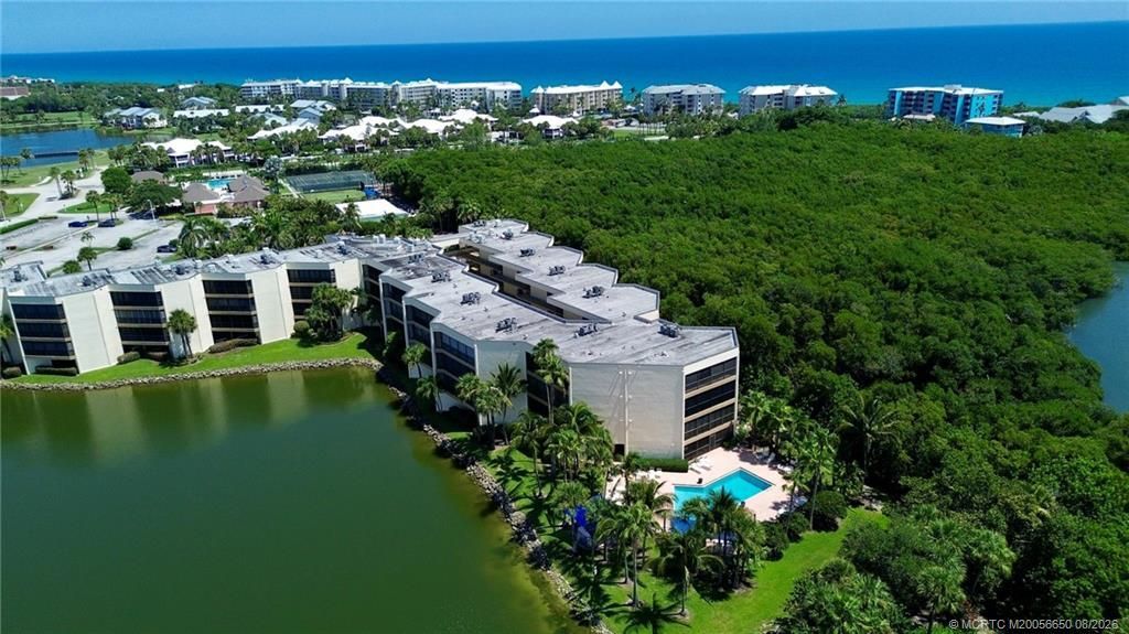 221 NE Plantation Road, Unit 211, Stuart, FL 34996 Photo