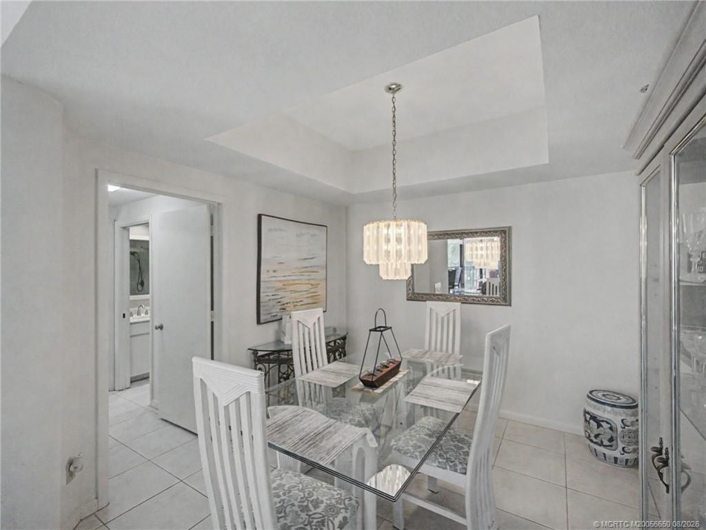 221 NE Plantation Road, Unit 211, Stuart, FL 34996 Photo
