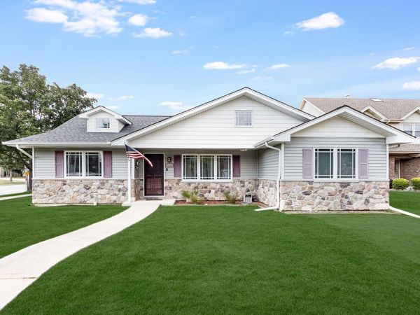 6116 W 94th Street , Oak Lawn, IL 60453