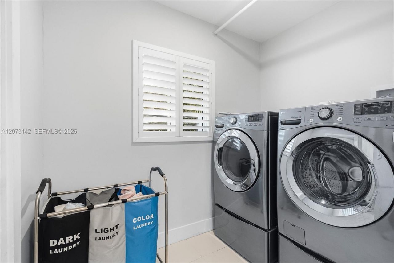 932 Bird Rd , Coral Gables, FL 33146 Photo