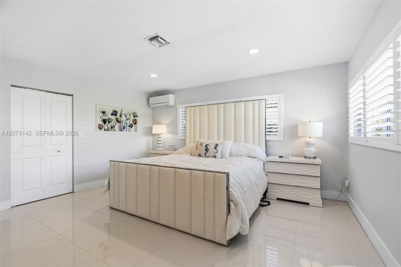 932 Bird Rd , Coral Gables, FL 33146 Photo
