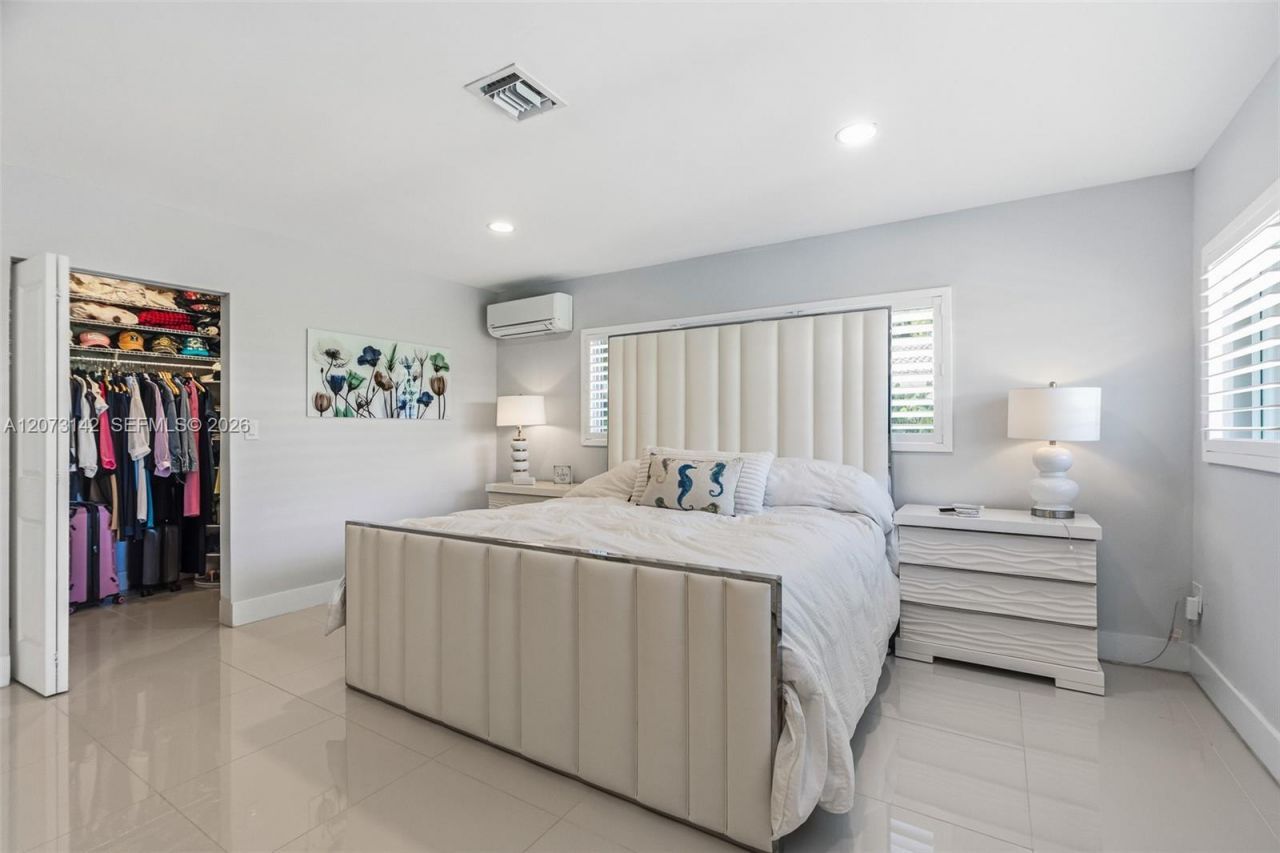 932 Bird Rd , Coral Gables, FL 33146 Photo