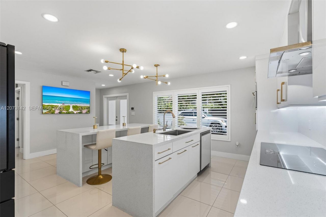 932 Bird Rd , Coral Gables, FL 33146 Photo