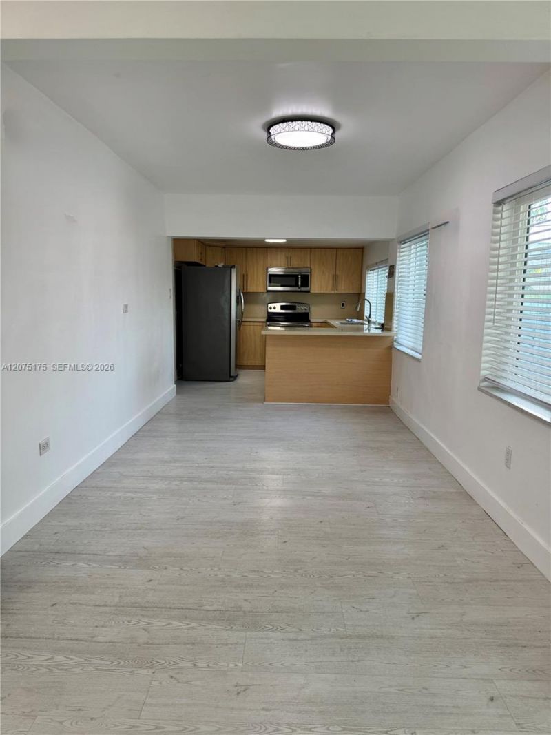 100 SW 51st Ct , Miami, FL 33134 Photo