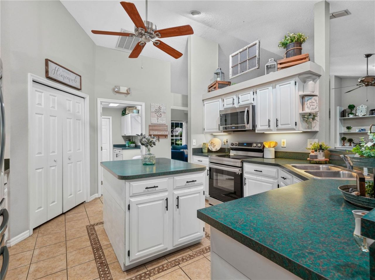 904 Hardy Way , Auburndale, FL 33823 Photo