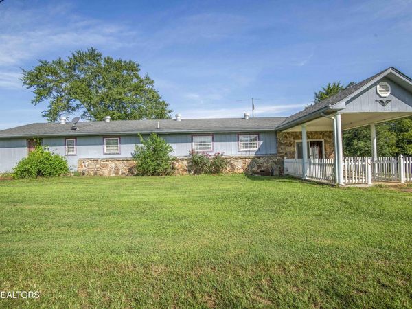 180 Bernard Rd, Sweetwater, TN 37874