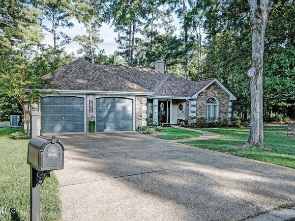 212 Overton Court, Madison, MS 39110