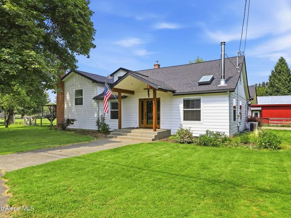 1963 E HANLEY AVE, Dalton Gardens, ID 83815
