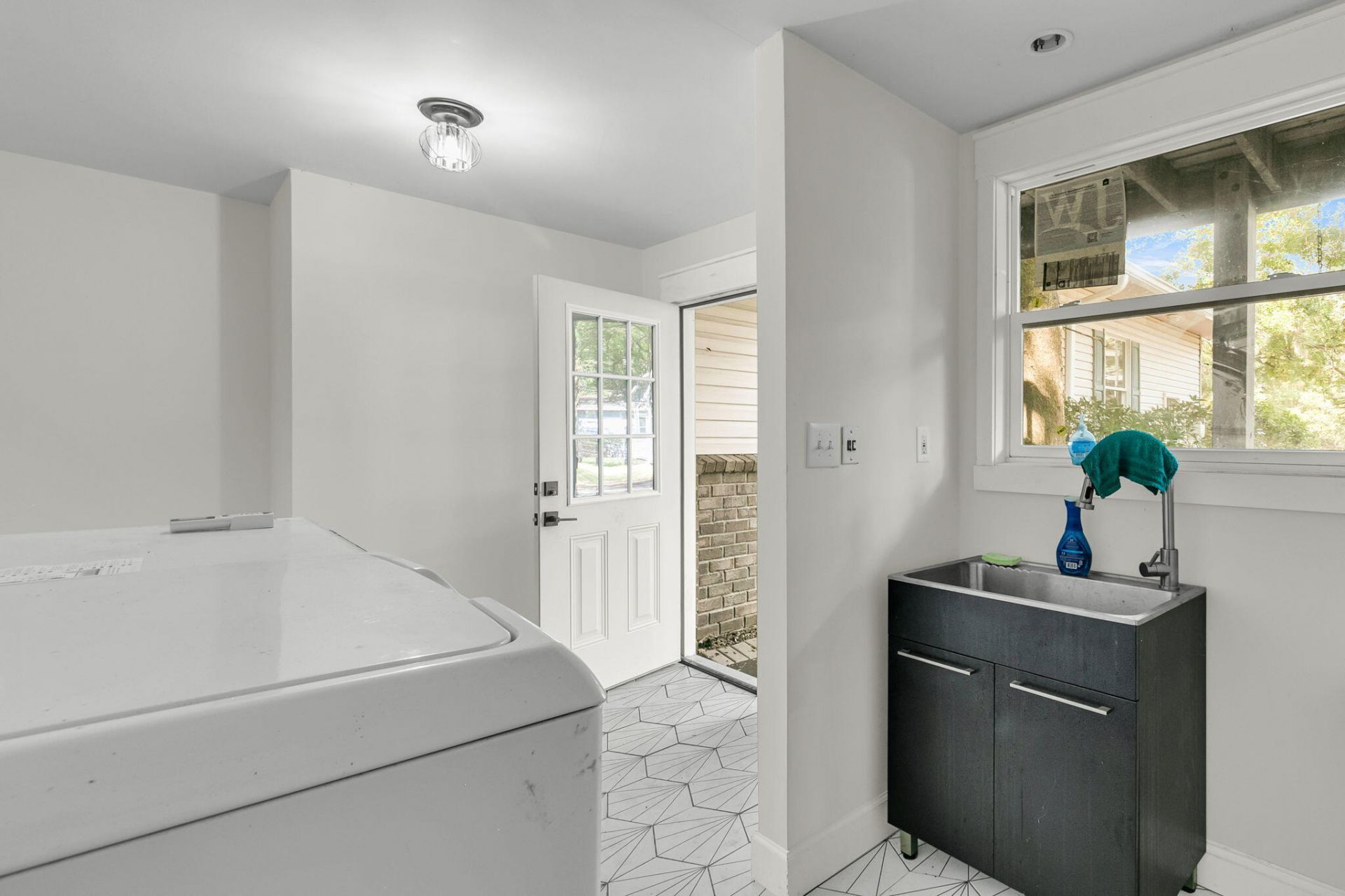 6094 Chisolm Road Photo 55