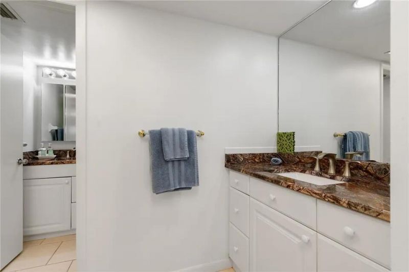 2400 S Ocean Drive, Unit V325, Fort Pierce, FL 34949 Photo