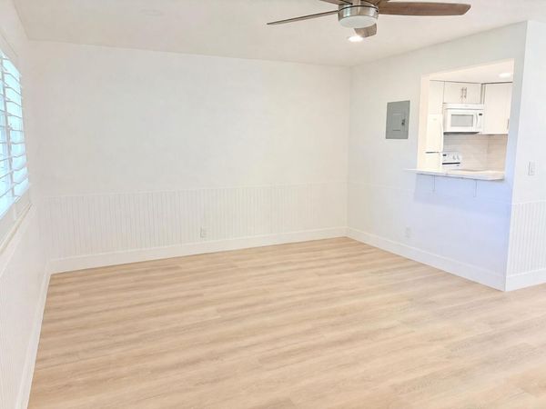 251 Flanders F, Delray Beach, FL 33484