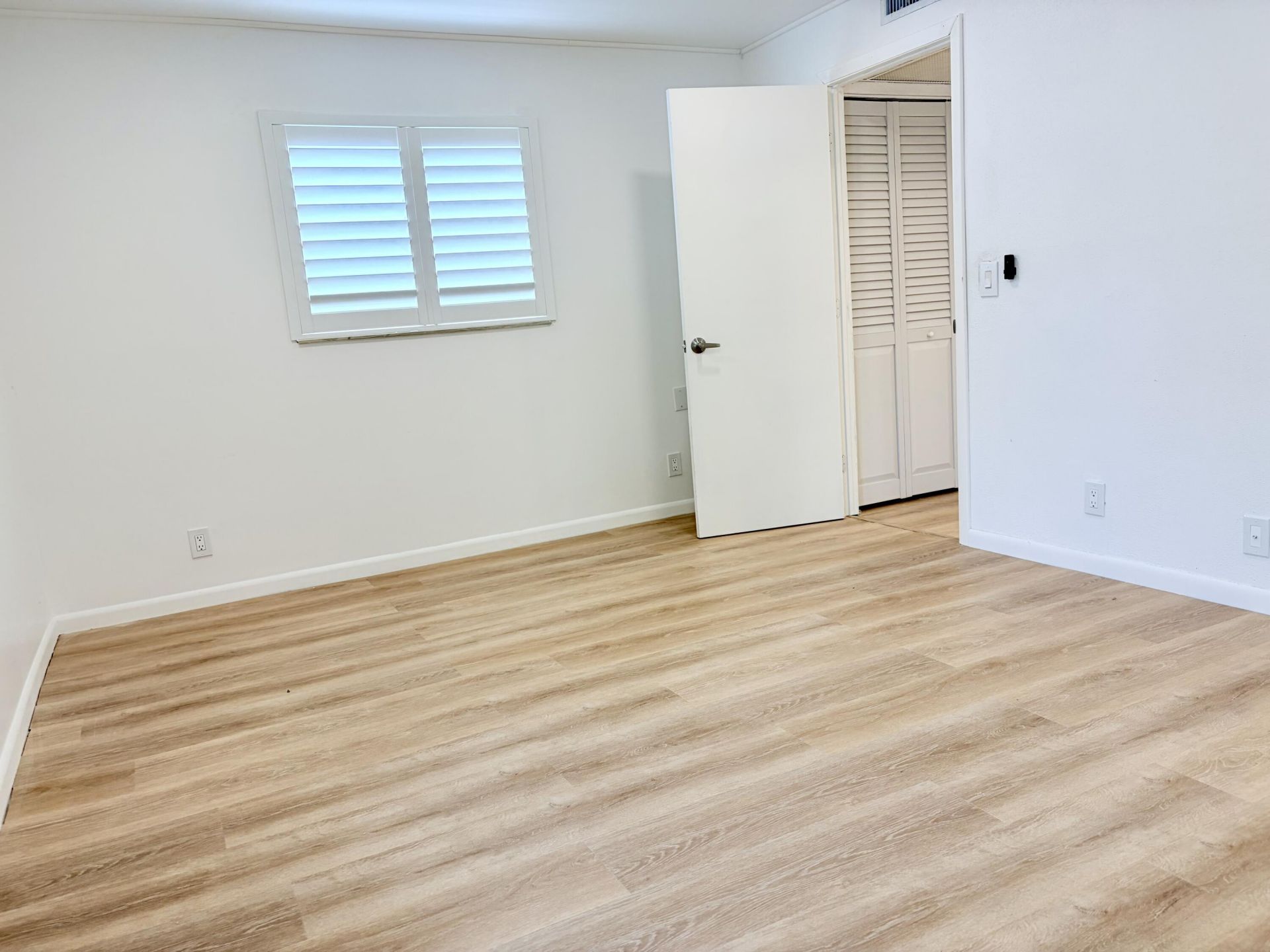 251 Flanders F, Delray Beach, FL 33484 Photo