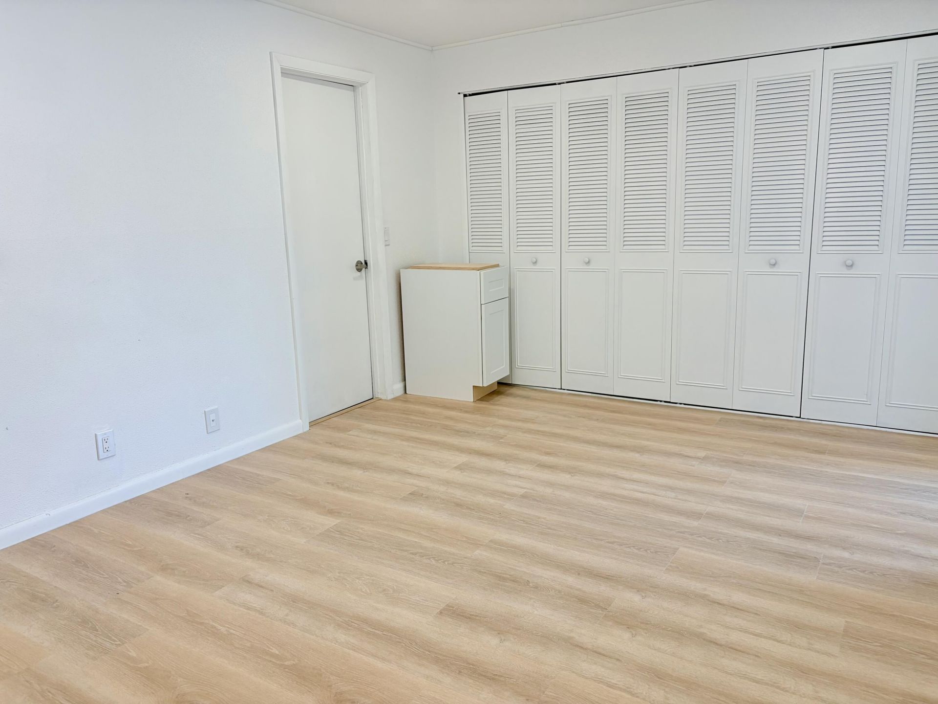 251 Flanders F, Delray Beach, FL 33484 Photo
