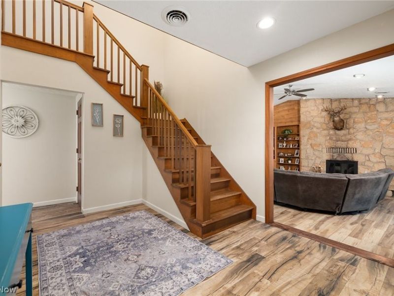 6730 Nathaniel Drive, Shreve, OH 44676 Photo 4
