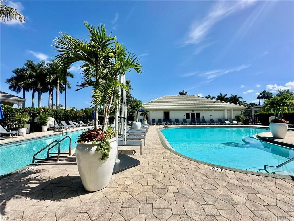3310 Grand Cypress Dr, Unit 101, Naples, FL 34119 Photo
