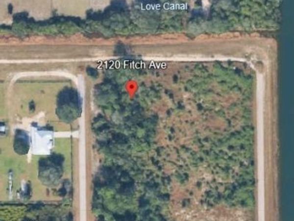 2120 Fitch AVE, ALVA, FL 33920