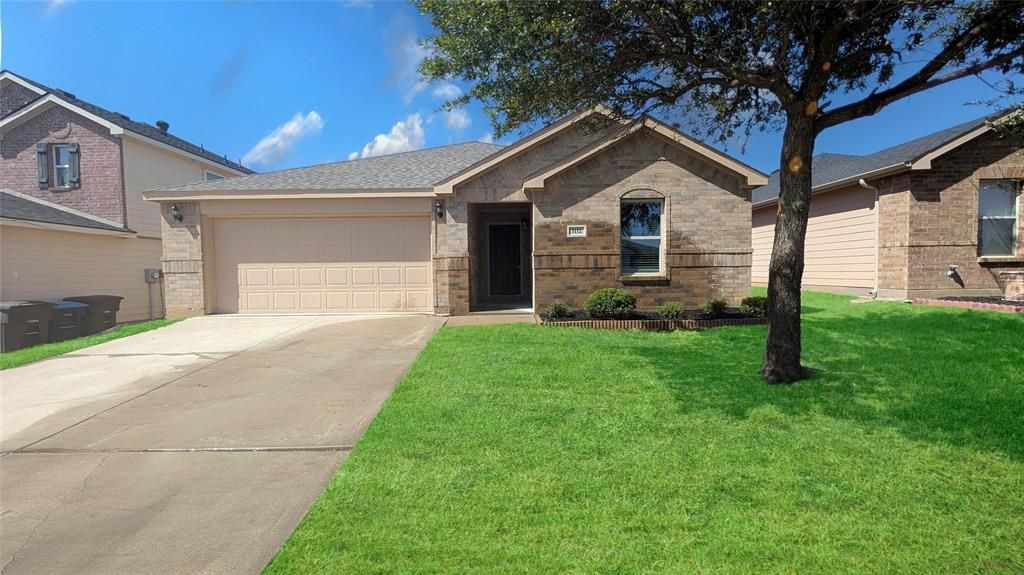 5112 Glen Eden Drive, Fort Worth, TX 76119 Main Photo