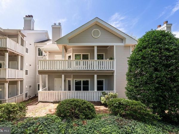14301 ROSY LANE, Unit 102, CENTREVILLE, VA 20121