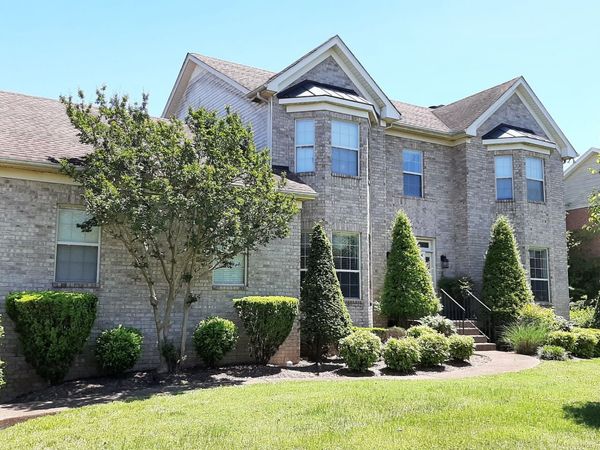 3809 Park Royal Ln , Antioch, TN 37013