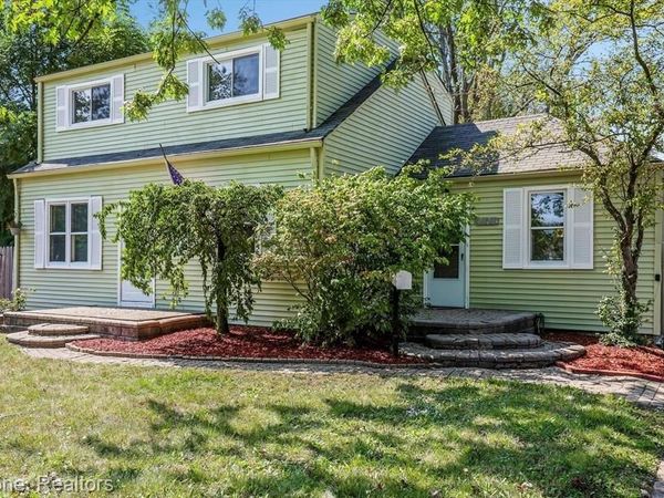23151 Lawson Avenue , Warren, Mi 48089