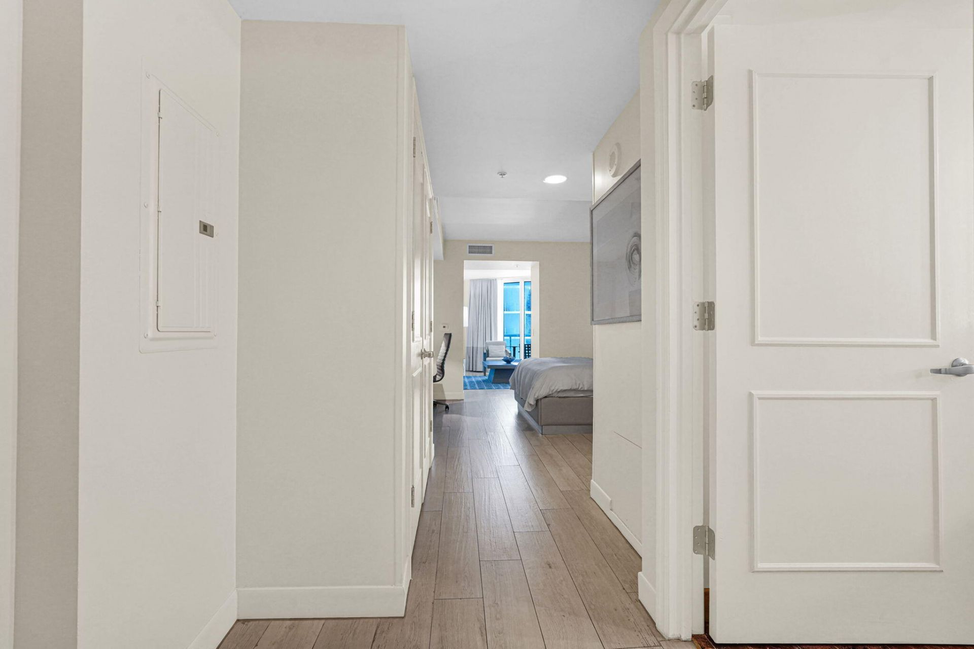 505 N Fort Lauderdale Beach Boulevard, Unit 1004, Fort Lauderdale, FL 33304 Photo