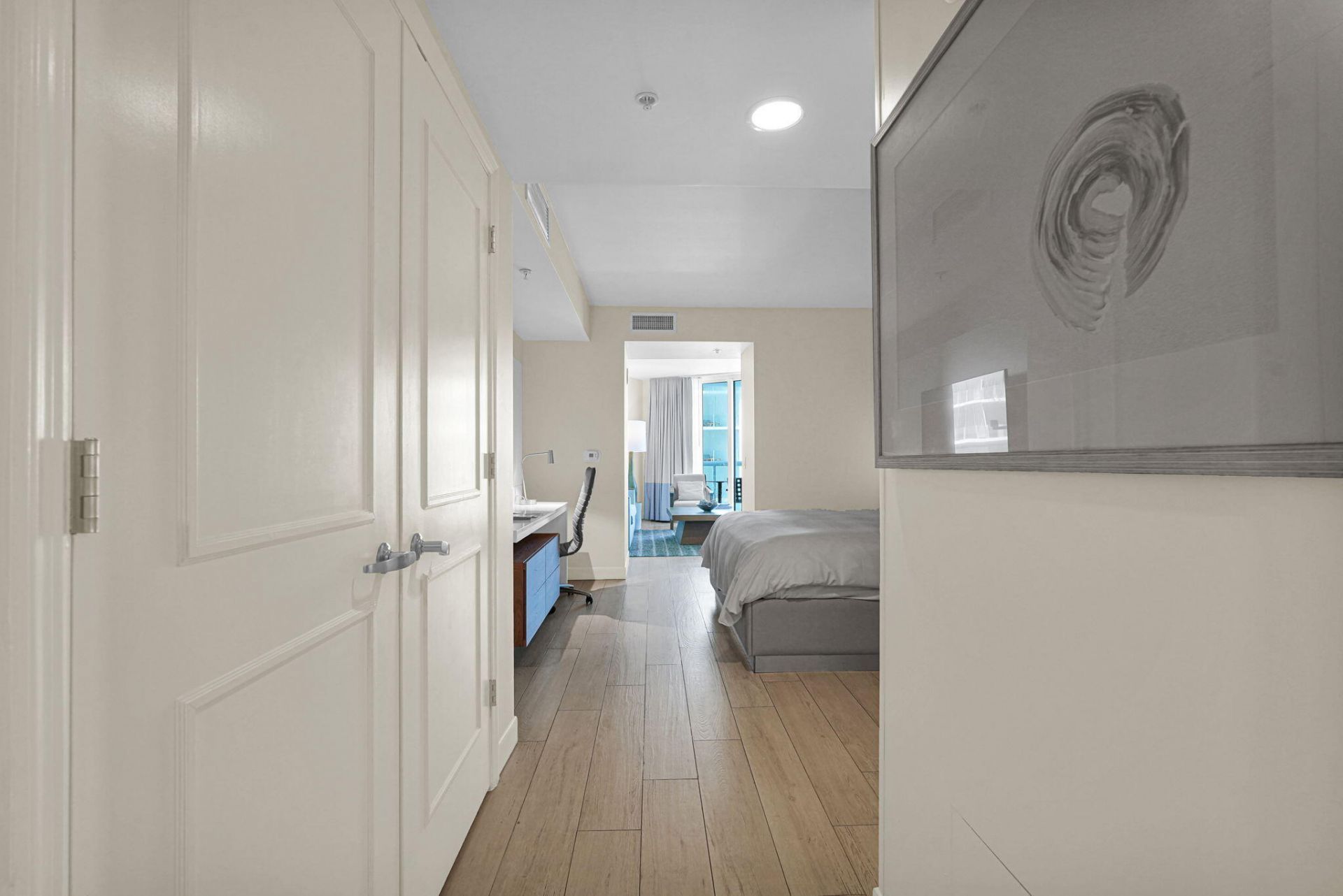 505 N Fort Lauderdale Beach Boulevard, Unit 1004, Fort Lauderdale, FL 33304 Photo