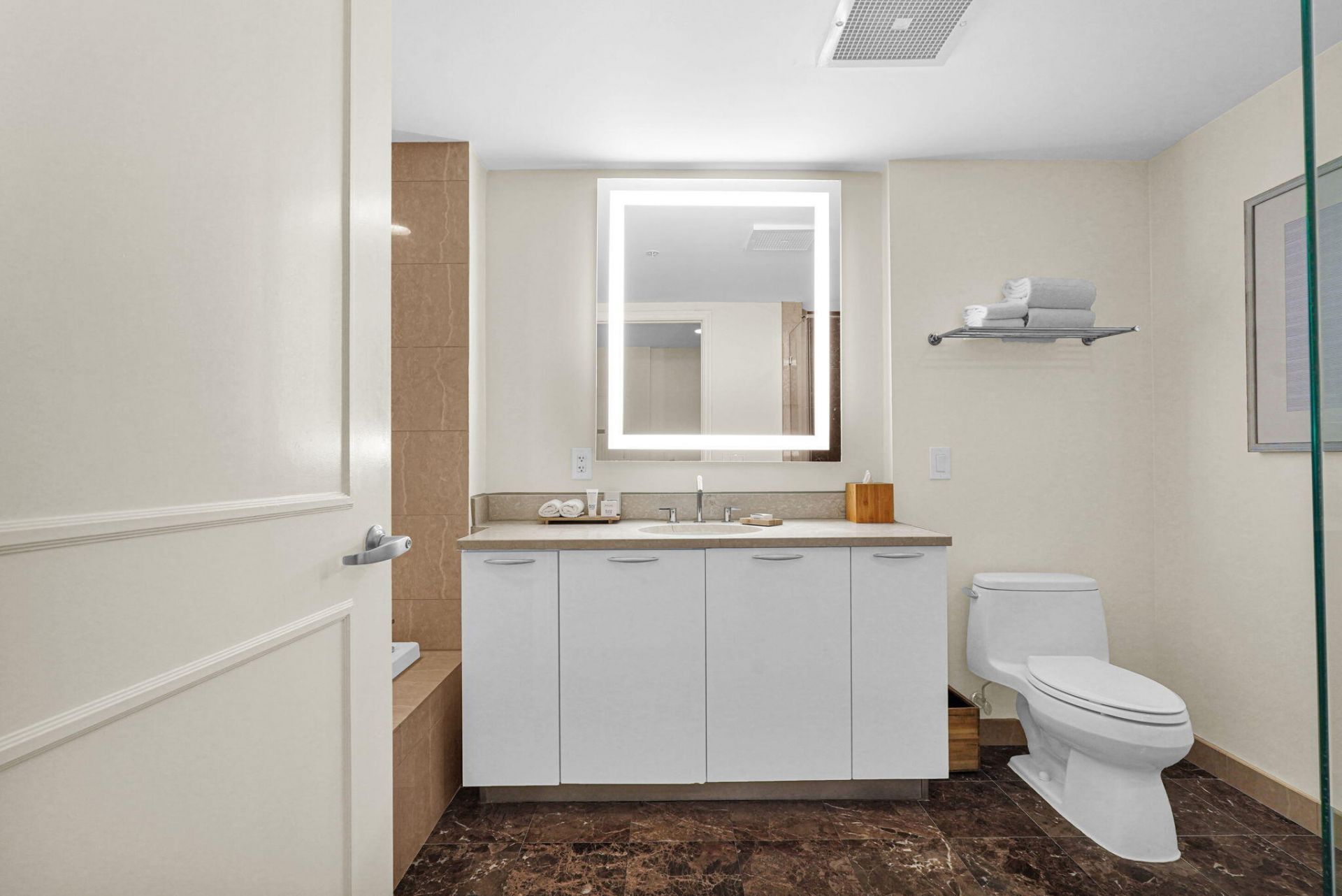 505 N Fort Lauderdale Beach Boulevard, Unit 1004, Fort Lauderdale, FL 33304 Photo