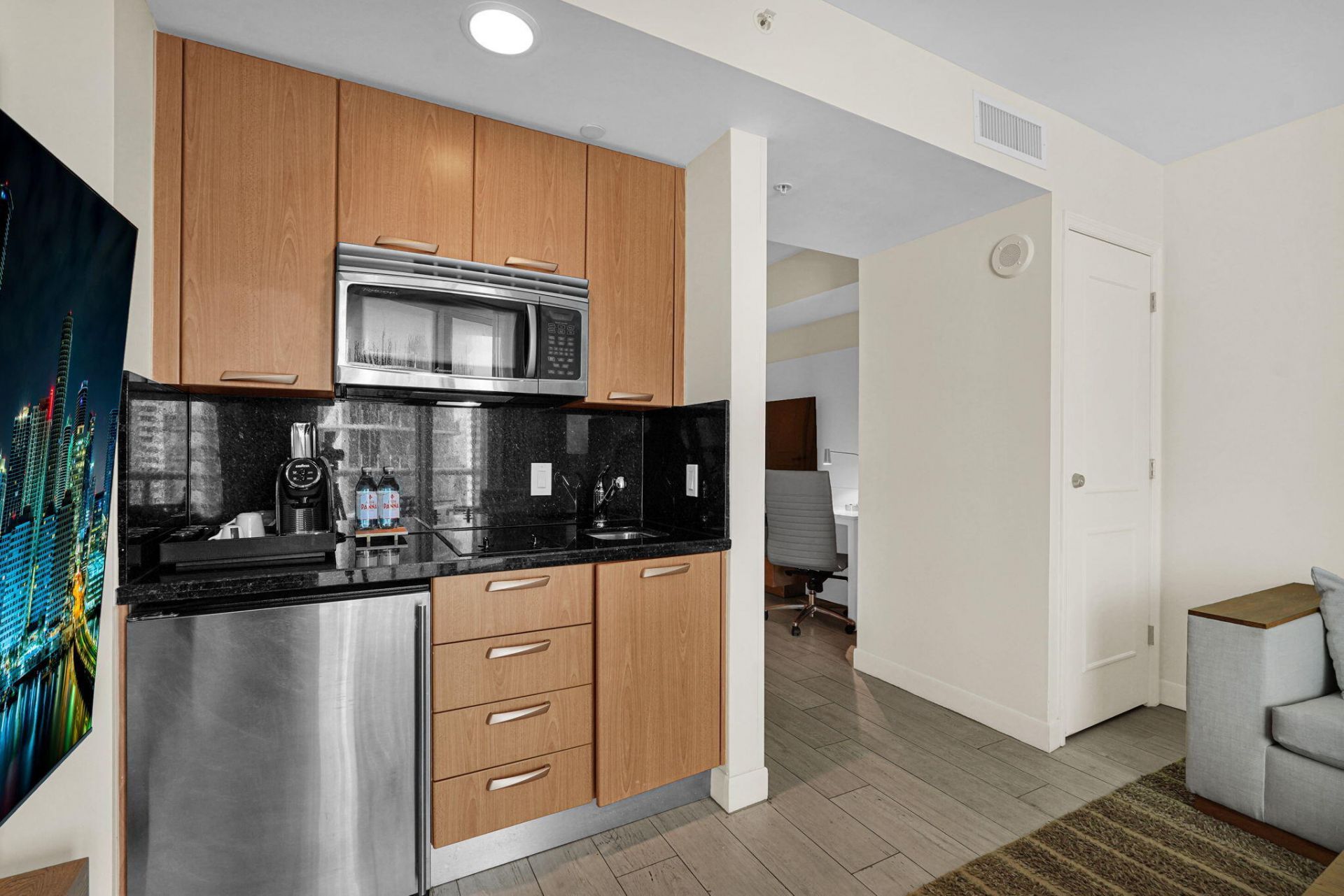 505 N Fort Lauderdale Beach Boulevard, Unit 1004, Fort Lauderdale, FL 33304 Photo