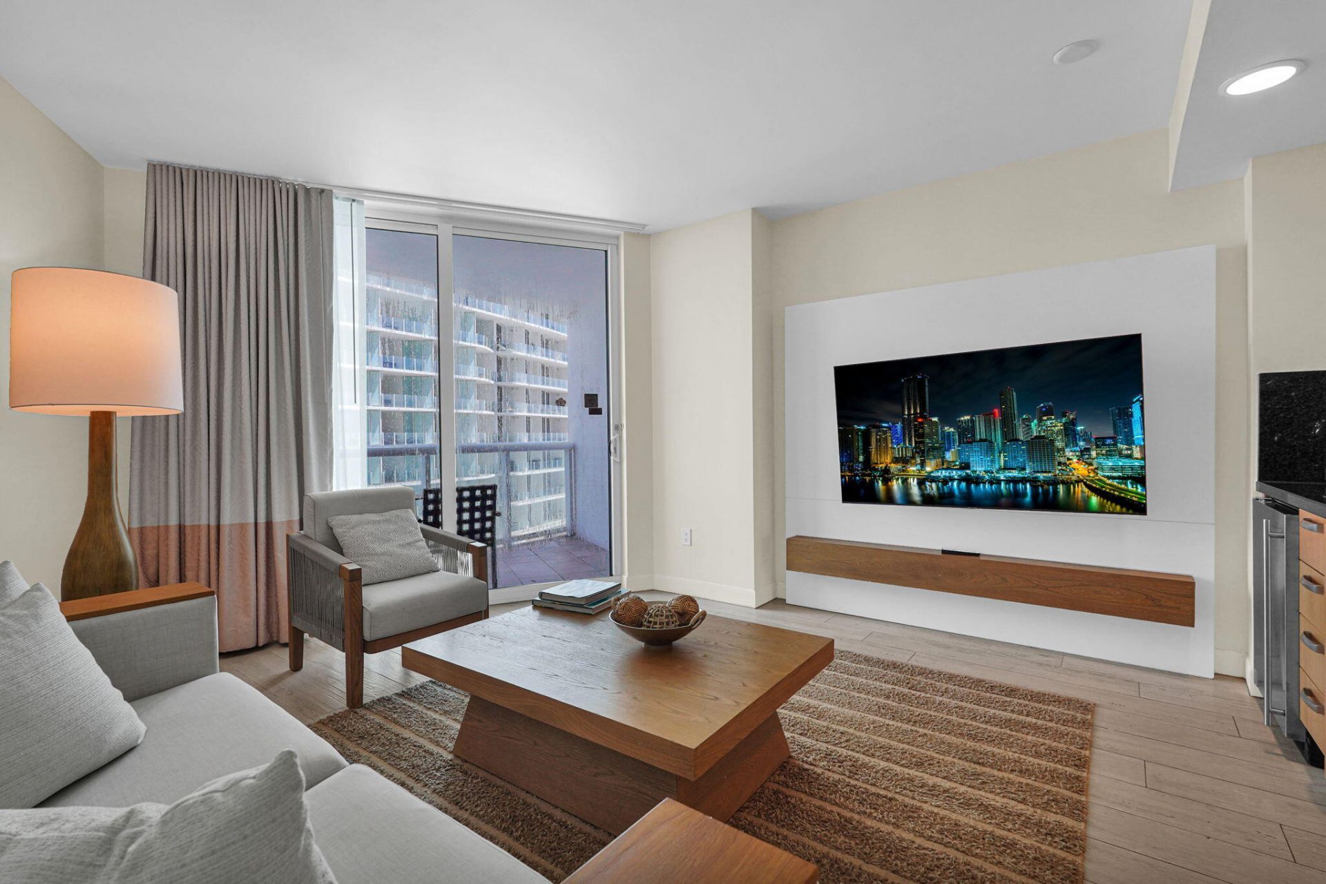 505 N Fort Lauderdale Beach Boulevard, Unit 1004, Fort Lauderdale, FL 33304 Photo