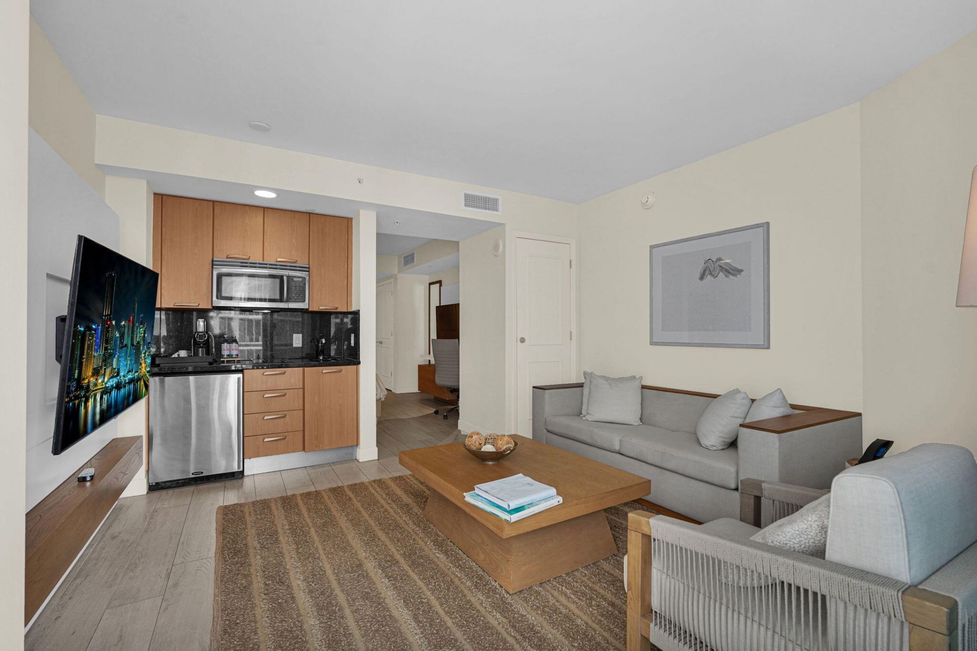 505 N Fort Lauderdale Beach Boulevard, Unit 1004, Fort Lauderdale, FL 33304 Photo