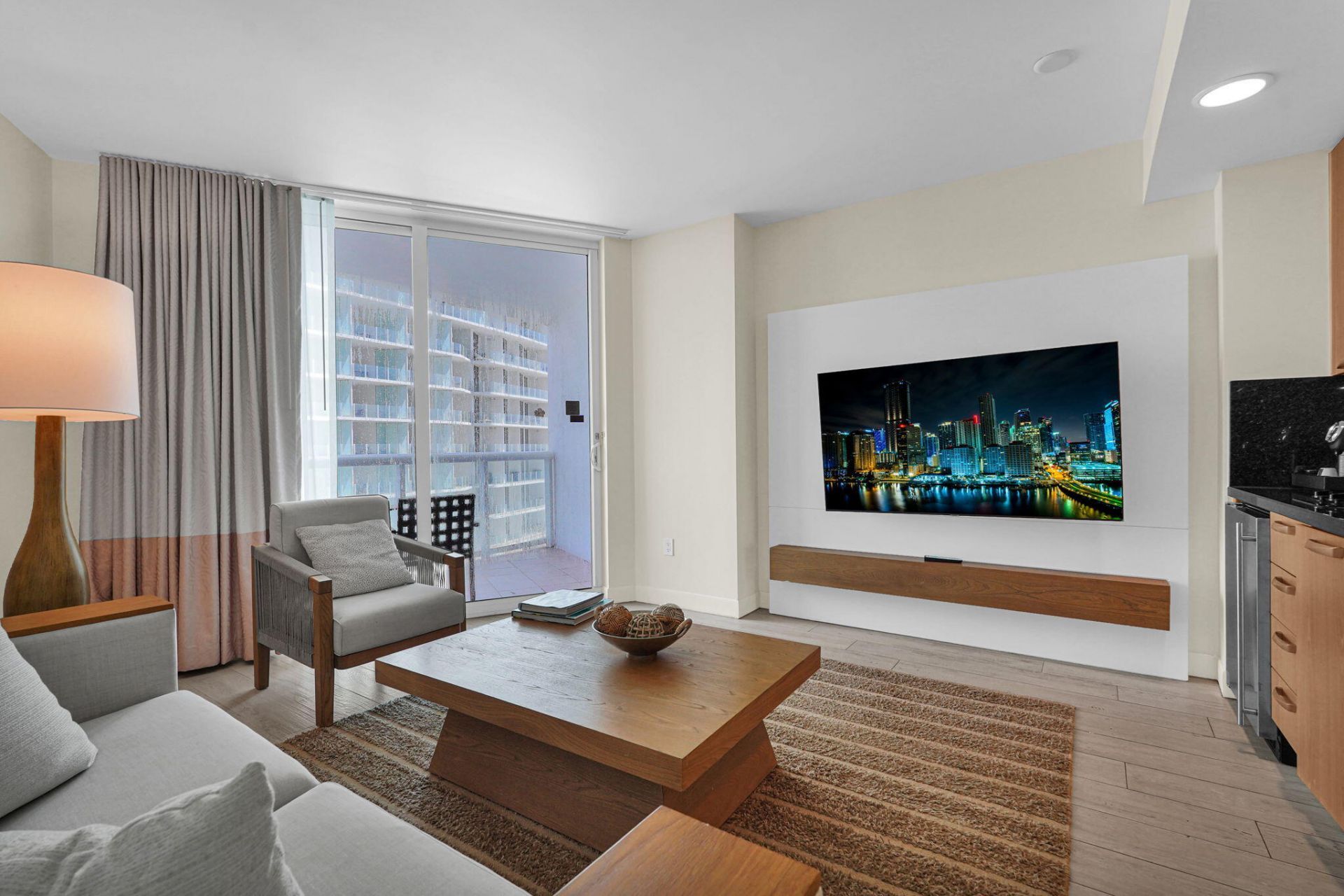 505 N Fort Lauderdale Beach Boulevard, Unit 1004, Fort Lauderdale, FL 33304 Photo