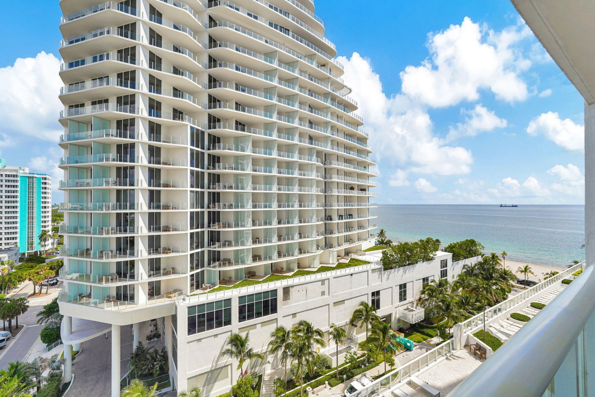 505 N Fort Lauderdale Beach Boulevard, Unit 1004, Fort Lauderdale, FL 33304 Photo