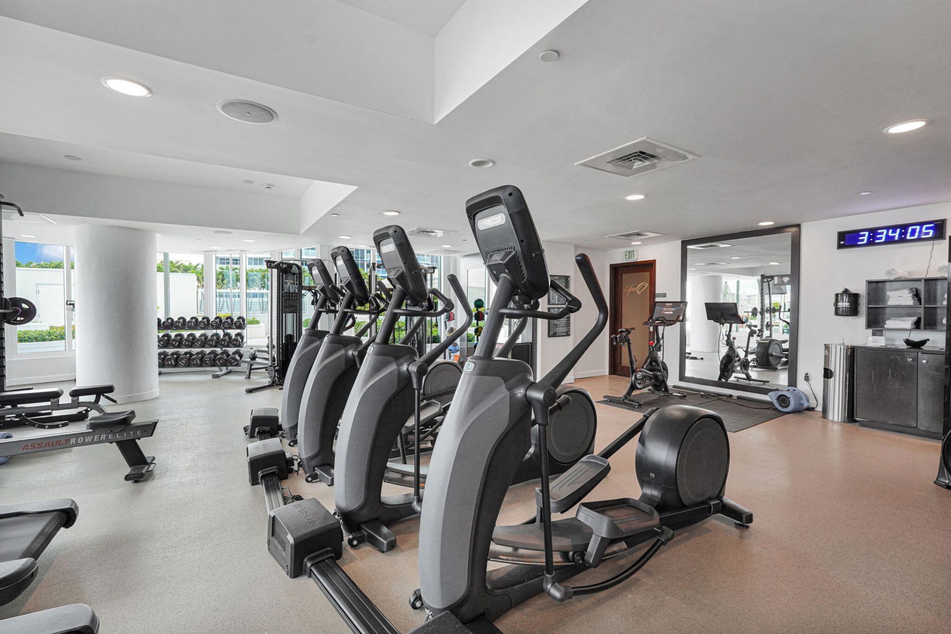 505 N Fort Lauderdale Beach Boulevard, Unit 1817, Fort Lauderdale, FL 33304 Photo