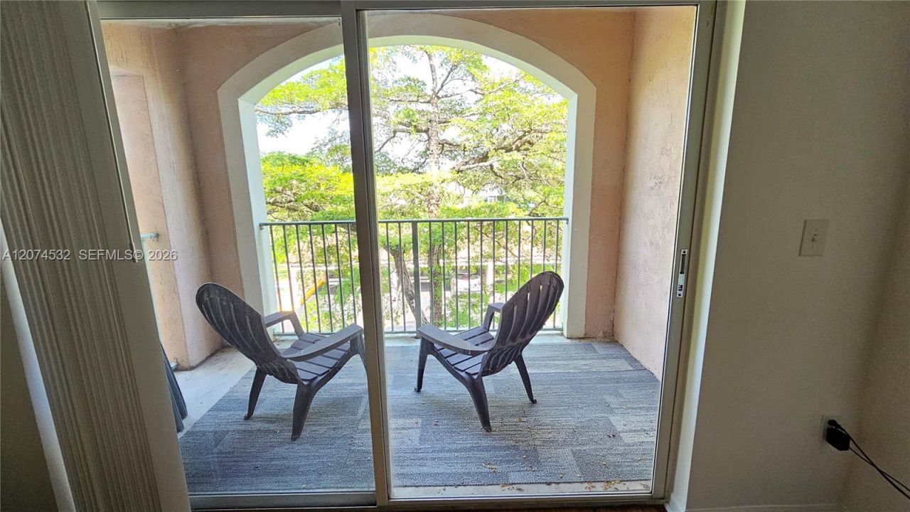 12112 Saint Andrews Pl , Unit 309, Miramar, FL 33025 Photo