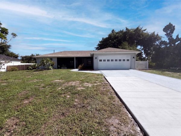 391 HARVARD ROAD , VENICE, FL 34293