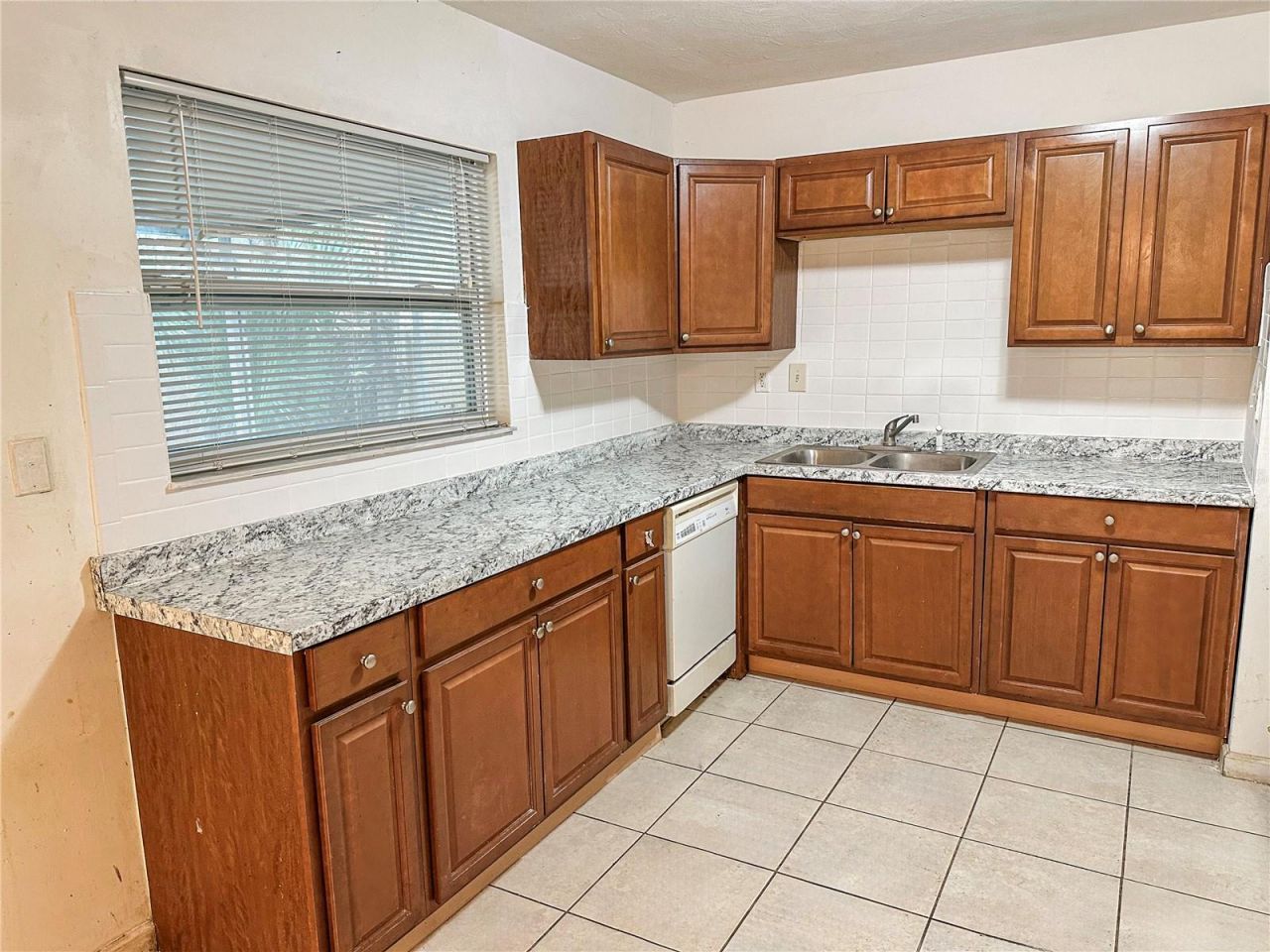 4957 62nd Street N, Kenneth City, FL 33709 Photo
