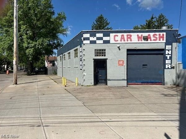 2050 W 65th Street, Cleveland, OH 44102