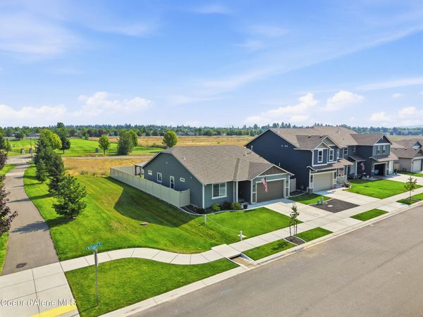 1628 N Wollaston DR , Post Falls, ID 83854