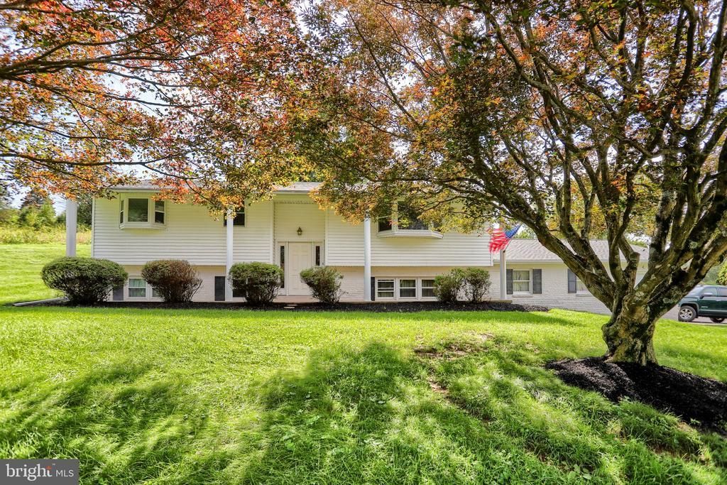 7620 SPRING ROAD, NEW BLOOMFIELD, PA 17068
