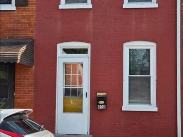 808 E MARION STREET, LANCASTER, PA 17602